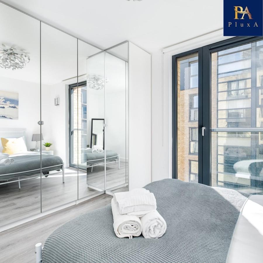 Pluxa Vivid Veranda Beautiful City Centre Apartment With Free Parking Birmingham Dış mekan fotoğraf