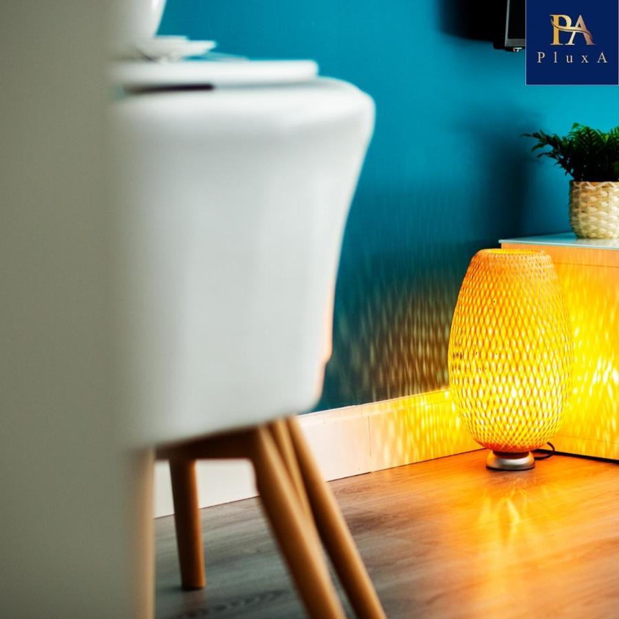 Pluxa Vivid Veranda Beautiful City Centre Apartment With Free Parking Birmingham Dış mekan fotoğraf