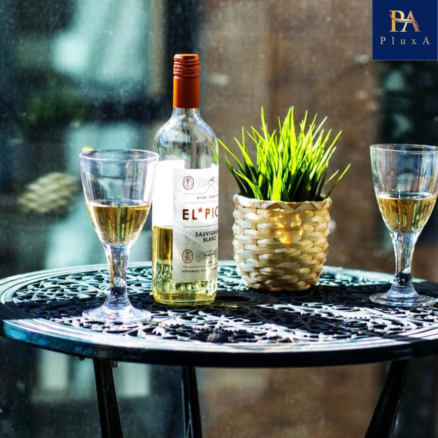 Pluxa Vivid Veranda Beautiful City Centre Apartment With Free Parking Birmingham Dış mekan fotoğraf